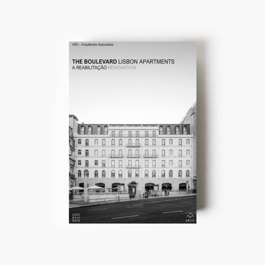Capa do livro The Boulevard Lisbon Apartments: A Reabilitação / Renovation, sobre a reabilitação arquitetónica do edifício na Praça dos Restauradores, Lisboa
